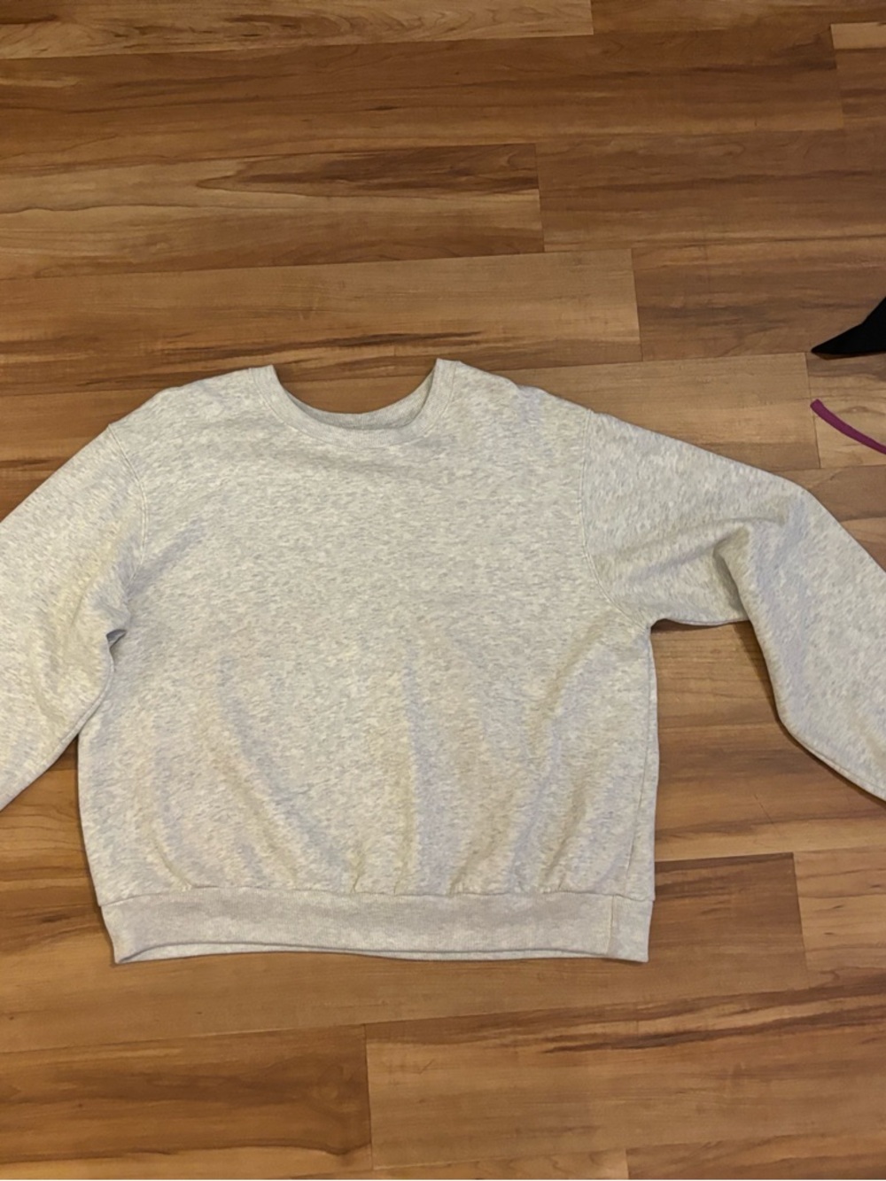 Hollister Light Gray Pullover Sweatshirt